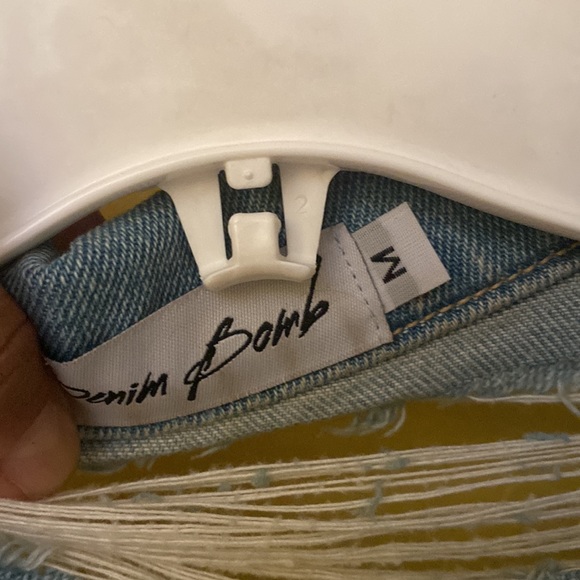 Jean jacket super trendy - Picture 5 of 9